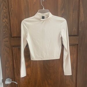 Wild Fable Cream Long Sleeve Crop Top